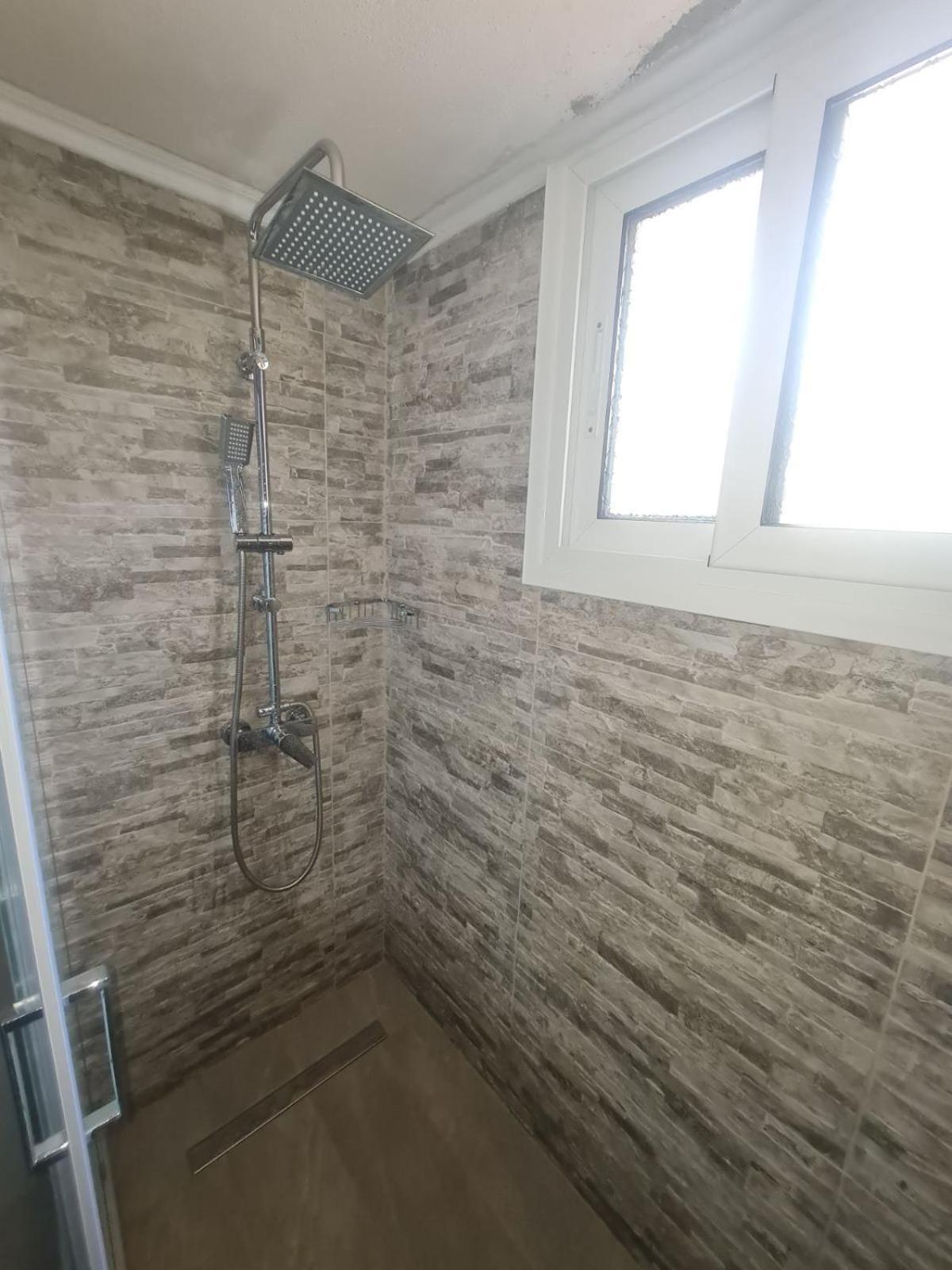Nea Peramos Large Apartment Near The Beach Exterior foto